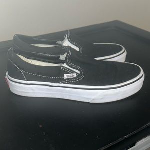 Vans classic black and white slip on